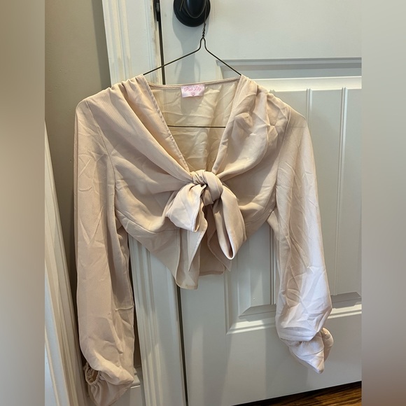 Tan blouse form pink lily - Picture 1 of 2
